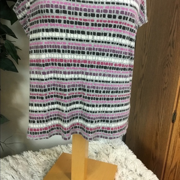 Relativity XL multiple Color ribbed layering tank - Picture 2 of 12